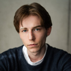 Joe Wolstenholme 